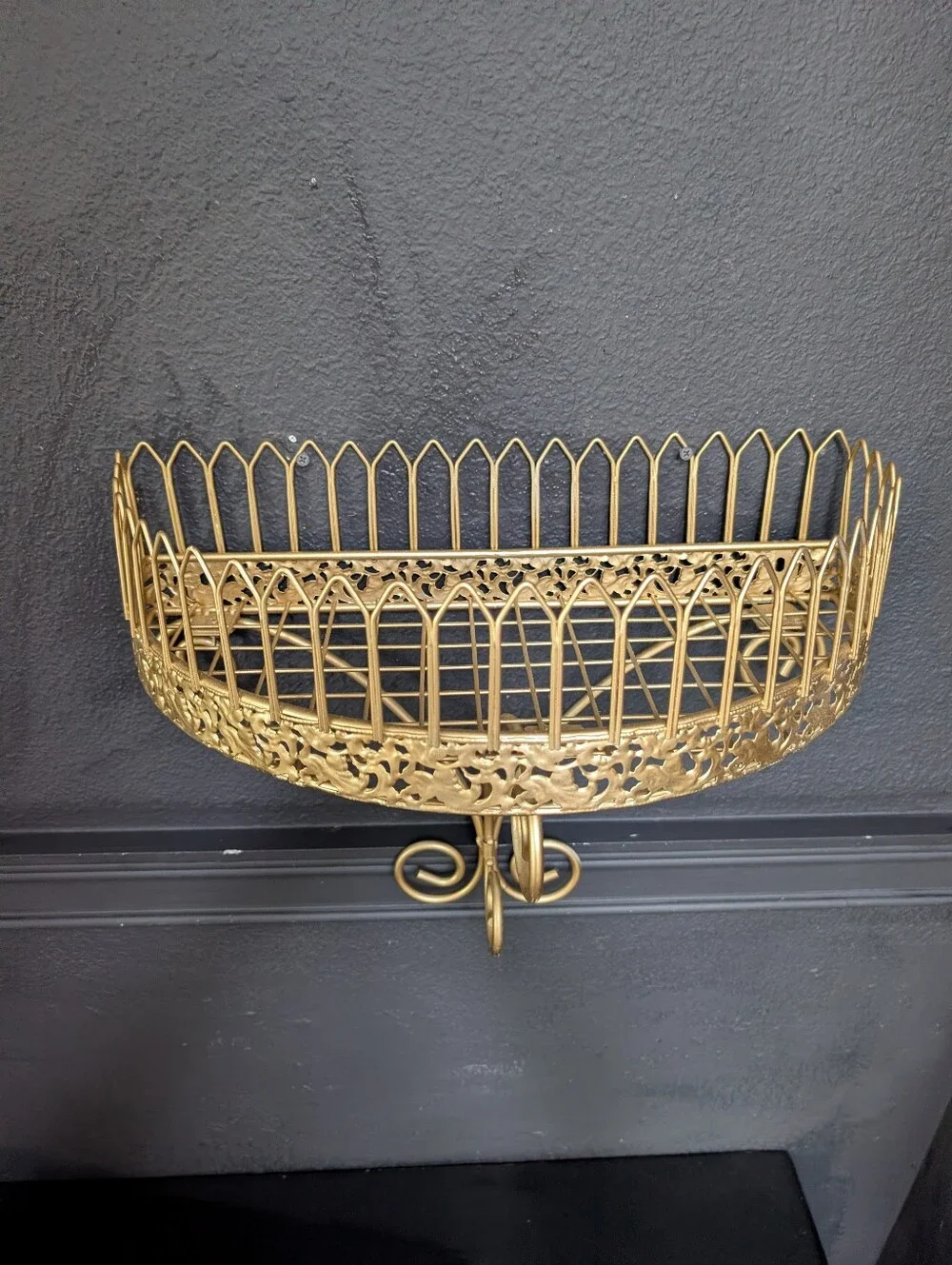 Vintage gold scroll leaf design large wall shelf display 14